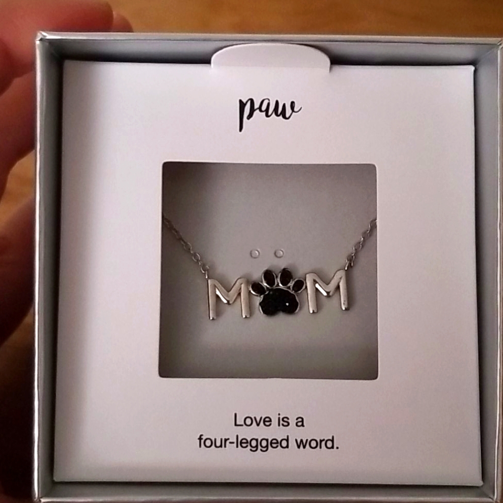 Mom Necklace